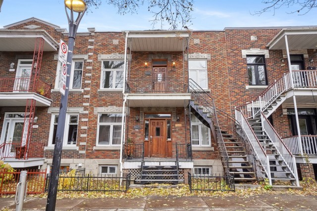 Villeray  2 b. $82/day. Apartment for rent in Villeray