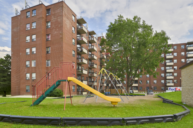 Appartement 5 1/2 Brampton 2 860 $/mois. Appartement à louer Brampton