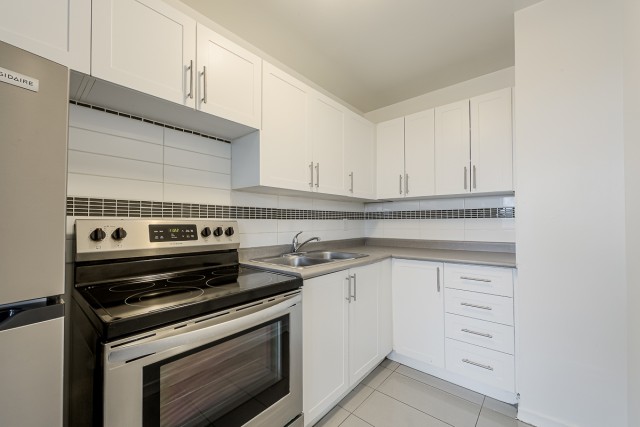Appartement 5 1/2 Brampton 2 860 $/mois. Appartement à louer Brampton