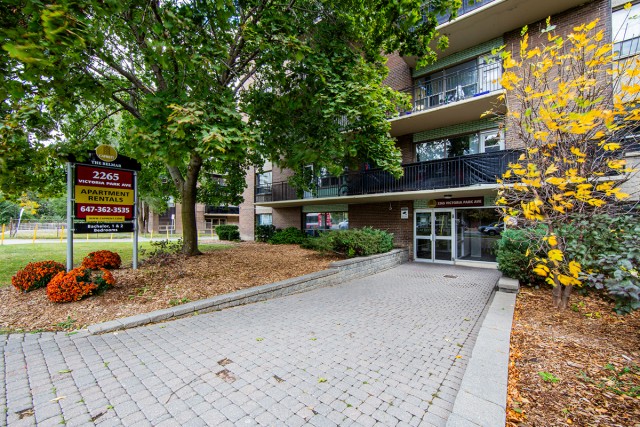 Appartement 2 1/2 Grand Toronto 1 910 $/mois. Appartement à louer Grand Toronto