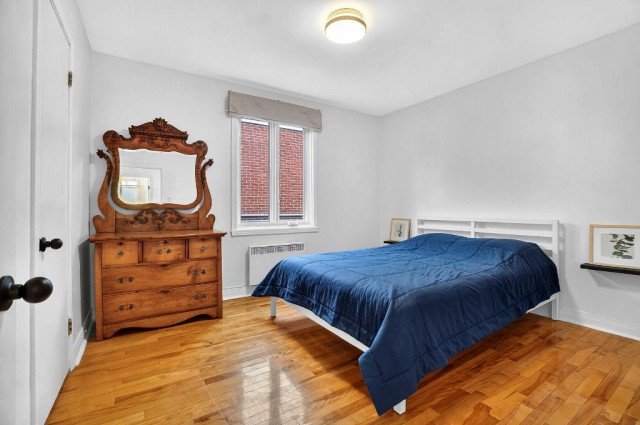 Quartier latin and south-central  3 b. $85/day. Apartment for rent in Quartier latin and south-central