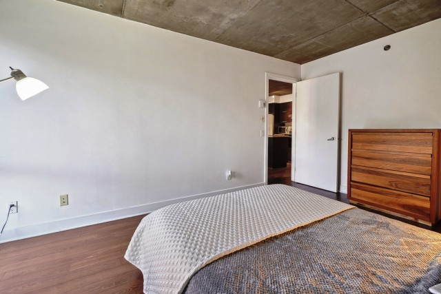 Quartier latin and south-central  1 b. $78/day. Apartment for rent in Quartier latin and south-central