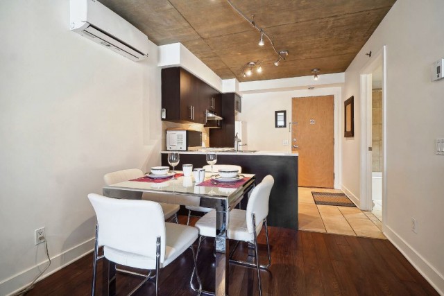 Quartier latin and south-central  1 b. $78/day. Apartment for rent in Quartier latin and south-central