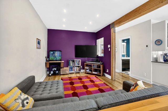  4 1/2 Côte-des-Neiges 72 $/jour. Appartement à louer Côte-des-Neiges