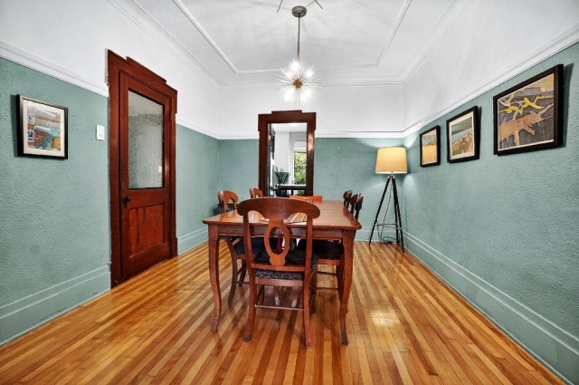 Villeray  3 b. $92/day. Apartment for rent in Villeray