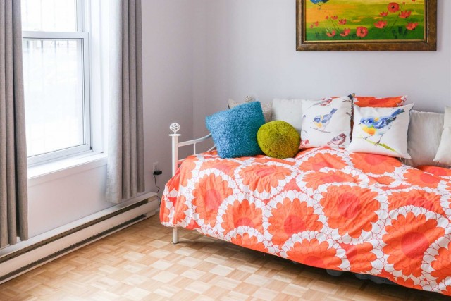 Quartier latin and south-central  3 b. $100/day. Apartment for rent in Quartier latin and south-central
