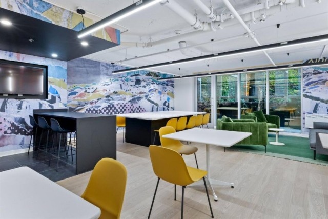 Quartier latin and south-central  1 b. $73/day. Apartment for rent in Quartier latin and south-central