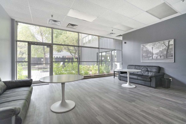 Mercier and Nouveau-Rosemont Apartment 1 b. $1,275/month. Apartment for rent in Mercier and Nouveau-Rosemont