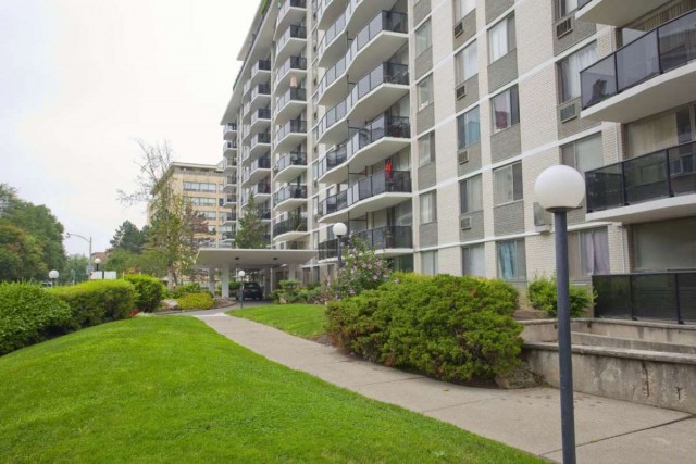 Appartement 2 1/2 Grand Toronto 2 050 $/mois. Appartement à louer Grand Toronto