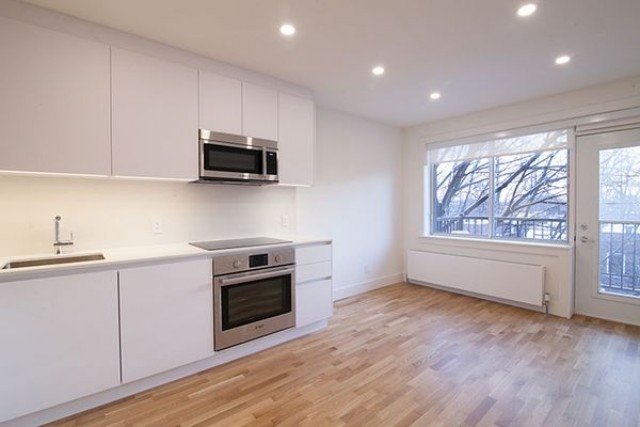 Notre-Dame-de-Grace Apartment 2 b. $1,695/month. Apartment for rent in Notre-Dame-de-Grace