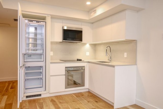 Downtown - Montreal Apartment Studio $1,495/month. Apartment for rent in Downtown - Montreal