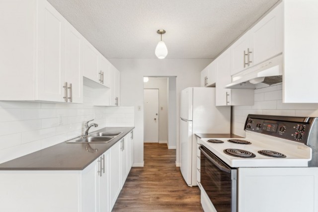 Appartement 4 1/2 Victoria 2 220 $/mois. Appartement à louer Victoria