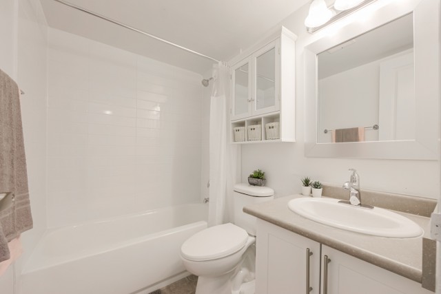 Appartement 2 1/2 Grand Toronto 1 975 $/mois. Appartement à louer Grand Toronto