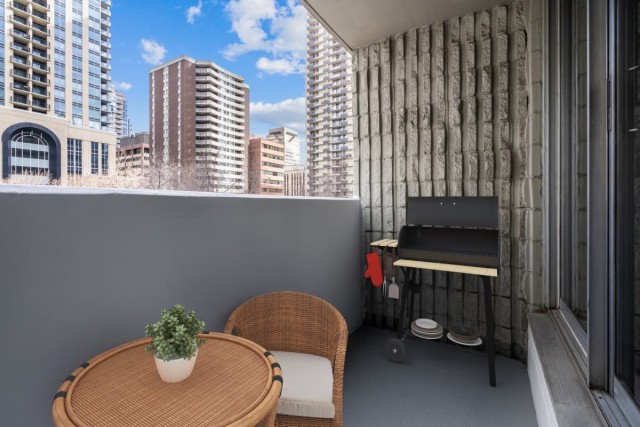 Appartement 2 1/2 Calgary 1 330 $/mois. Appartement à louer Calgary