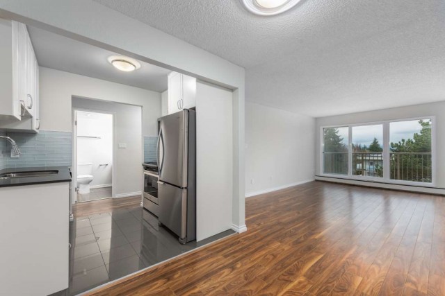 Victoria Apartment Studio $1,695/month. Apartment for rent in Victoria