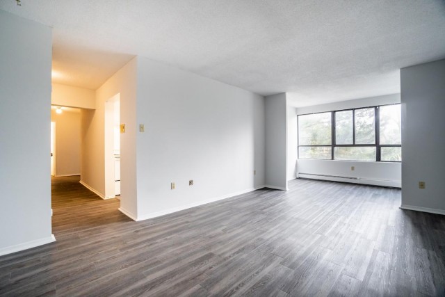 Appartement 2 1/2 London 1 445 $/mois. Appartement à louer London