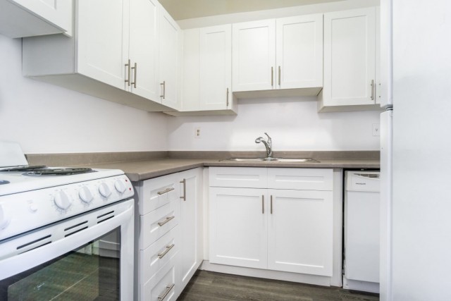 Appartement 2 1/2 London 1 390 $/mois. Appartement à louer London