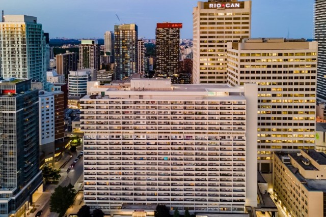 Appartement 1 1/2 Grand Toronto 1 700 $/mois. Appartement à louer Grand Toronto