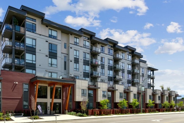 Kelowna Apartment 1 b. $1,900/month. Apartment for rent in Kelowna