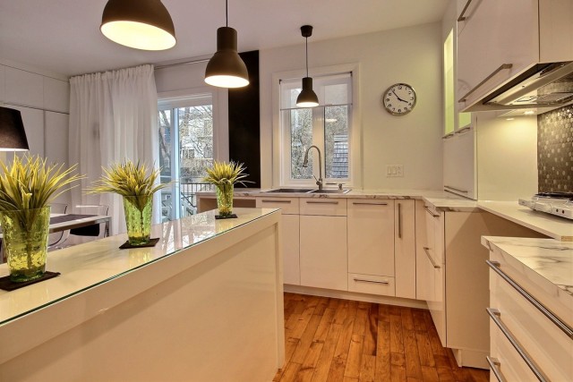 Quartier latin and south-central  1 b. $67/day. Apartment for rent in Quartier latin and south-central