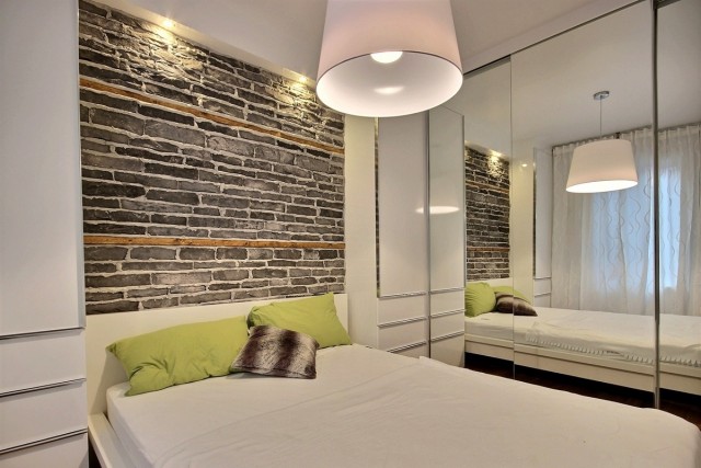 Quartier latin and south-central  1 b. $67/day. Apartment for rent in Quartier latin and south-central