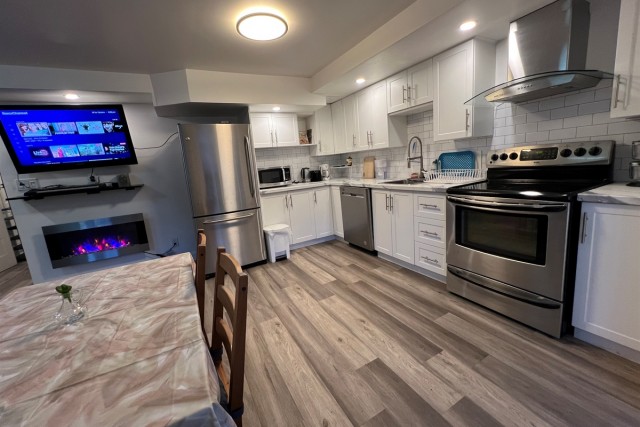 Ahuntsic and Cartierville  1 b. $60/day. Apartment for rent in Ahuntsic and Cartierville