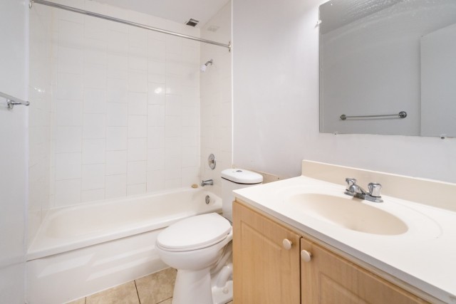 London Apartment 2 b. $1,650/month. Apartment for rent in London