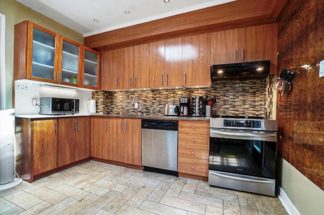  4 1/2 Plateau Mont-Royal 65 $/jour. Appartement à louer Plateau Mont-Royal