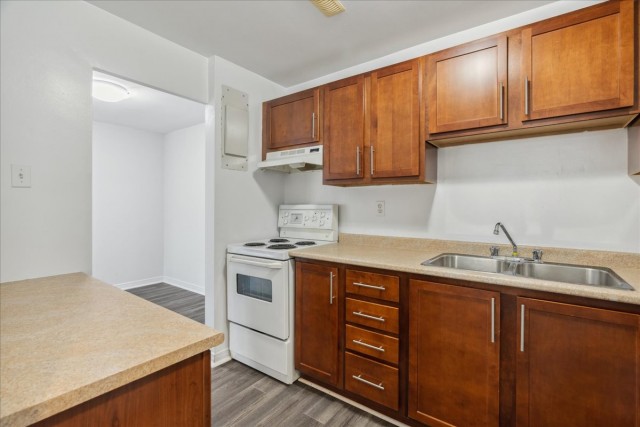 Appartement 4 1/2 London 1 595 $/mois. Appartement à louer London