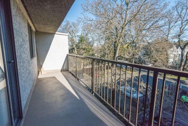 Appartement 4 1/2 Victoria 2 375 $/mois. Appartement à louer Victoria
