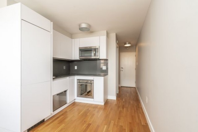 Downtown - Montreal Apartment Studio $1,350/month. Apartment for rent in Downtown - Montreal