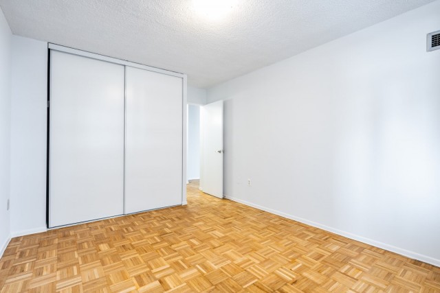 Appartement 2 1/2 Grand Toronto 1 930 $/mois. Appartement à louer Grand Toronto