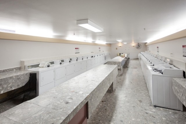 Laval-des-Rapides Apartment 3 b. $1,920/month. Apartment for rent in Laval-des-Rapides