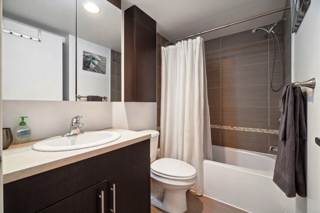 Quartier latin and south-central  1 b. $78/day. Apartment for rent in Quartier latin and south-central