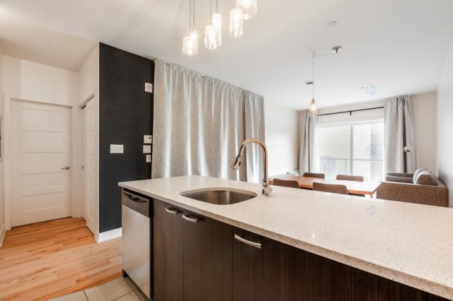  2 1/2 Villeray 59 $/jour. Appartement à louer Villeray