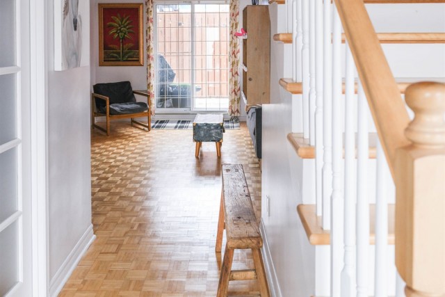 Quartier latin and south-central  3 b. $100/day. Apartment for rent in Quartier latin and south-central