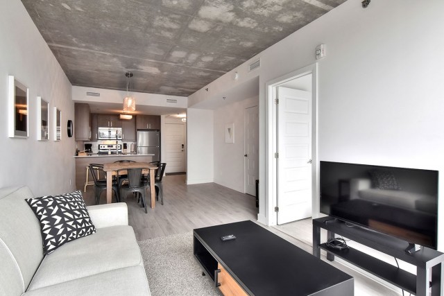 Quartier latin and south-central Apartment 1 b. $1,720/month. Apartment for rent in Quartier latin and south-central