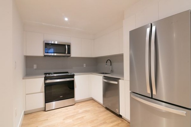 Appartement 5 1/2  2 345 $/mois. Appartement à louer 