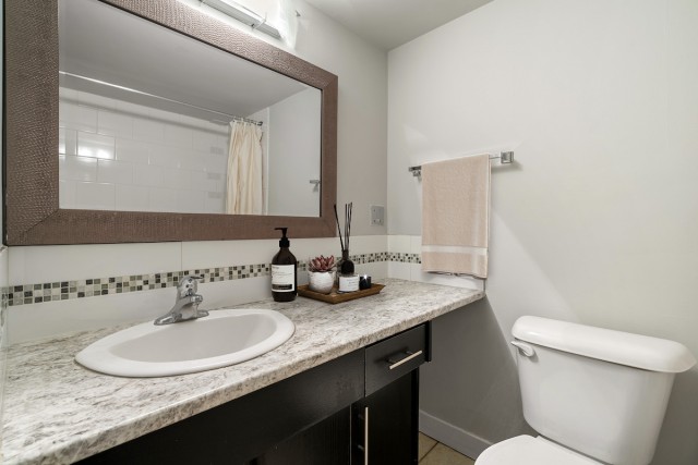 Appartement 2 1/2 Calgary 1 350 $/mois. Appartement à louer Calgary