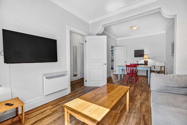 Rosemont,  Petite-Patrie  2 b. $79/day. Apartment for rent in Rosemont,  Petite-Patrie
