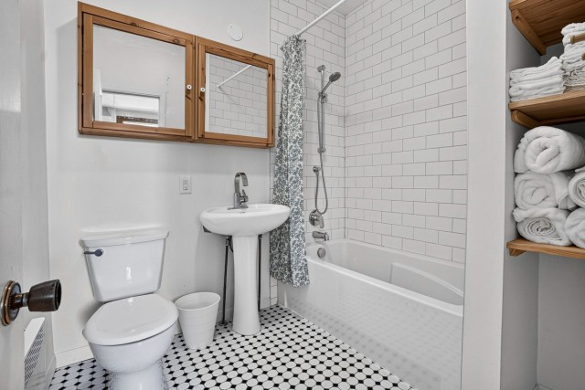 Rosemont,  Petite-Patrie  2 b. $79/day. Apartment for rent in Rosemont,  Petite-Patrie