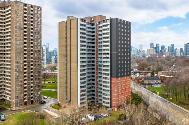 Appartement 4 1/2 Grand Toronto 2 000 $/mois. Appartement à louer Grand Toronto