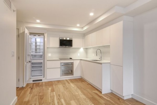 Downtown - Montreal Apartment 1 b. $1,995/month. Apartment for rent in Downtown - Montreal