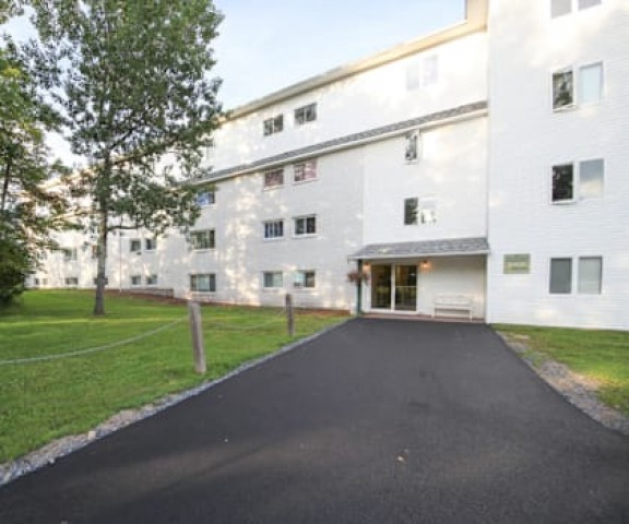 Fredericton Apartment 2 b. $1,595/month. Apartment for rent in Fredericton