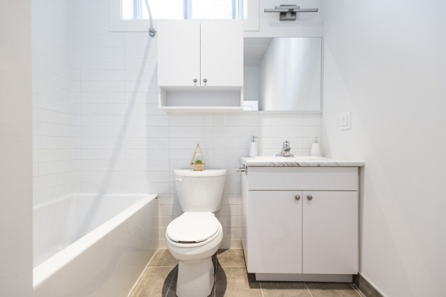 Plateau Mont-Royal Apartment 2 b. $1,895/month. Apartment for rent in Plateau Mont-Royal