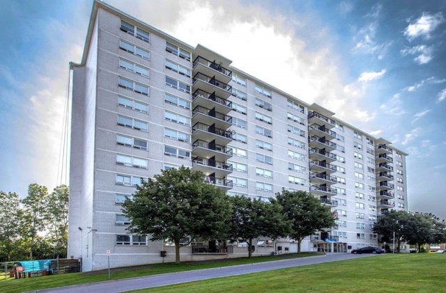 London Apartment Studio $1,379/month. Apartment for rent in London
