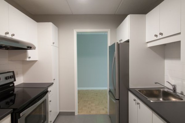 Saint-Lambert Apartment 1 b. $1,330/month. Apartment for rent in Saint-Lambert
