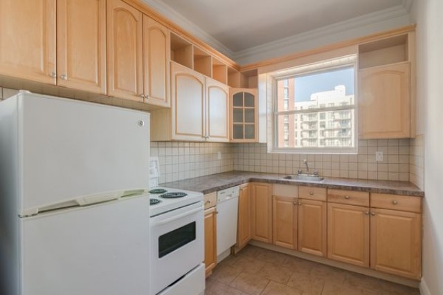 Appartement 2 1/2 Notre-Dame-de-Grâce 1 595 $/mois. Appartement à louer Notre-Dame-de-Grâce