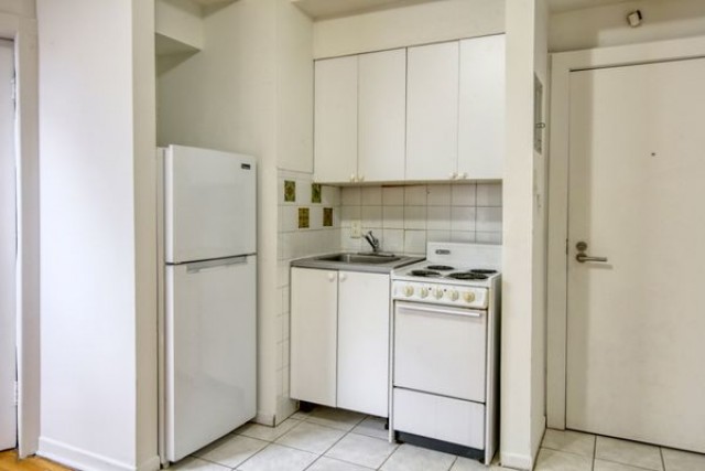 Appartement 2 1/2  1 055 $/mois. Appartement à louer 