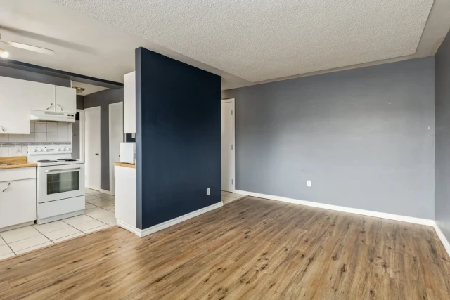Edmonton Apartment Studio $1,080/month. Apartment for rent in Edmonton